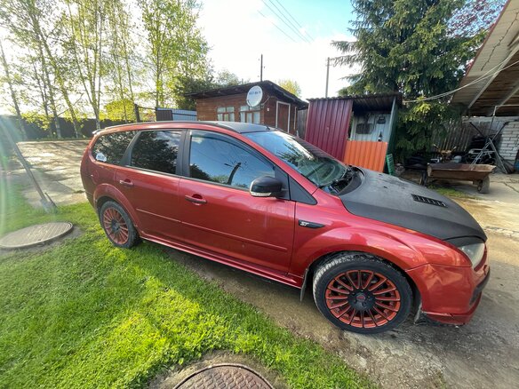2007 Ford Focus II, красный, 600000 рублей - вид 1