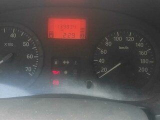 2009 Renault Logan I, красный, 550000 рублей, вид 4