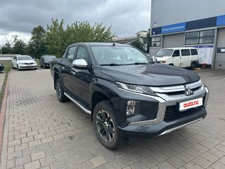 2019 Mitsubishi L200 V Рестайлинг, серый, 2800000 рублей, вид 2