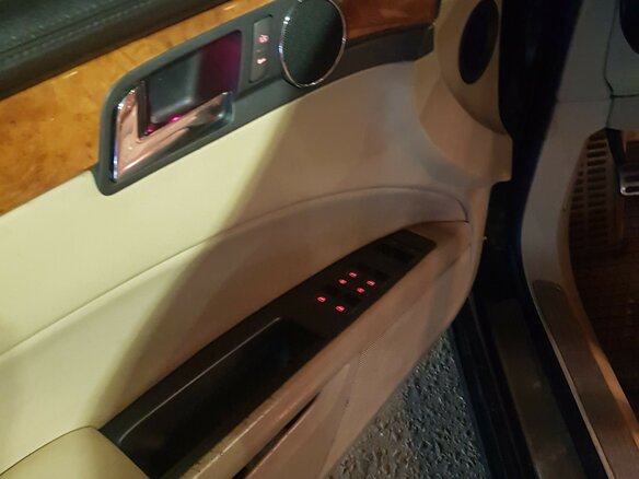 2007 Volkswagen Phaeton 5-Seater Long I, чёрный, 1600000 рублей - вид 13