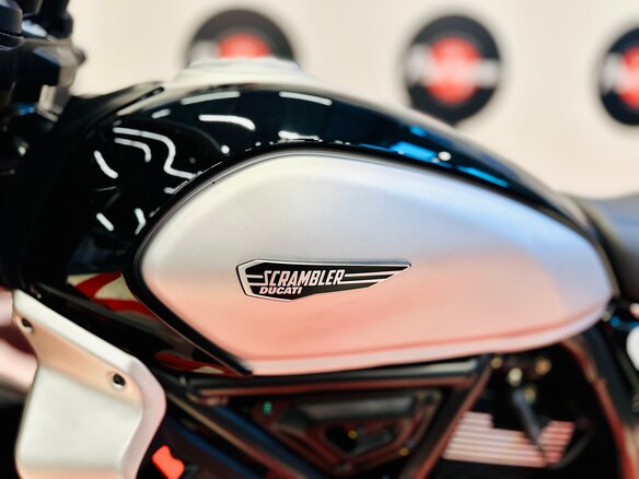 2024 Ducati Scrambler 800, белый, 890000 рублей - вид 11