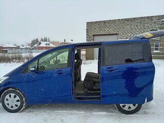 2014 Honda Freed I Рестайлинг 2, синий, 1150000 рублей, вид 1