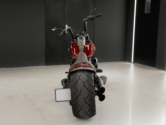 2023 Harley-Davidson Fat Boy, пурпурный, 6500000 рублей - вид 7