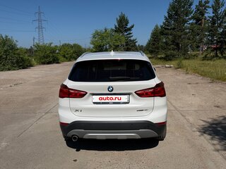 2018 BMW X1 18i sDrive II (F48), белый, 1888000 рублей, вид 4