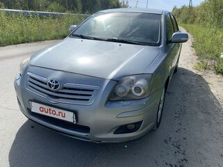 2007 Toyota Avensis II Рестайлинг, серебристый, 970000 рублей, вид 2