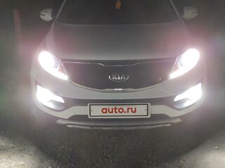2015 Kia Sportage III Рестайлинг, белый, 1600000 рублей, вид 3