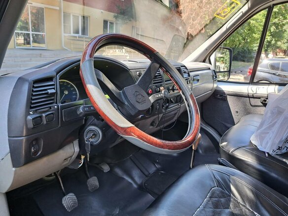 2005 ГАЗ ГАЗель (3302), белый, 600000 рублей - вид 6