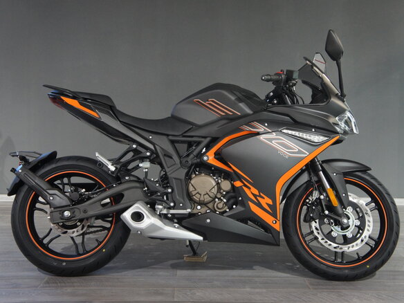2026 Voge 300RR, серый, 368000 рублей - вид 1