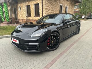 2020 Porsche Panamera GTS II, чёрный, 12050000 рублей, вид 2