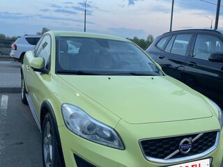 2012 Volvo C30 I Рестайлинг, жёлтый, 900000 рублей, вид 2
