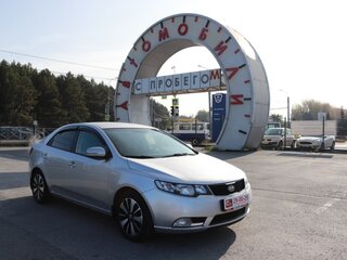 2013 Kia Cerato 6-speed II, серебристый, 1020000 рублей, вид 2