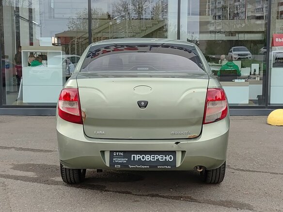 2013 Lada (ВАЗ) Granta I, зелёный, 160000 рублей - вид 5