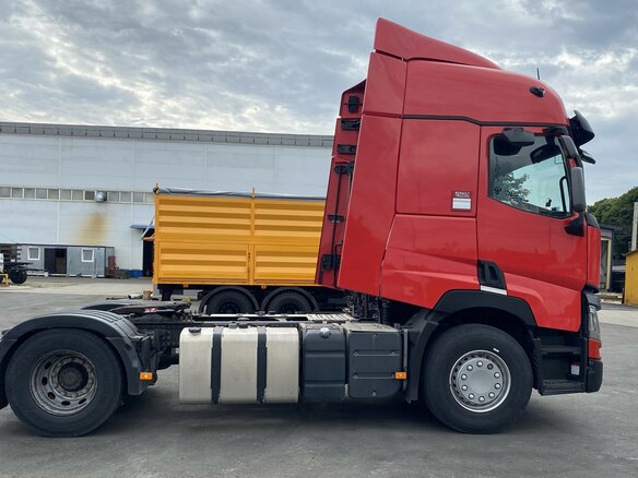 2017 Renault T-Series, красный, 3950000 рублей - вид 8