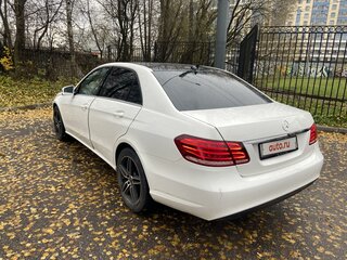 2014 Mercedes-Benz E-Класс 200 IV (W212, S212, C207) Рестайлинг, белый, 1500000 рублей, вид 2