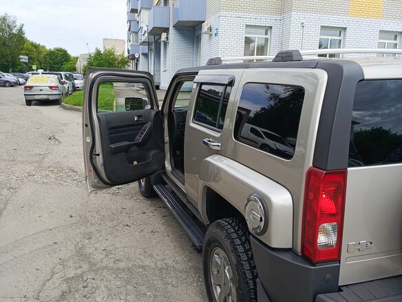 2008 Hummer H3, серебристый, 1800000 рублей - вид 5