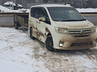 2013 Nissan Serena IV (C26), белый, 1400000 рублей, вид 2
