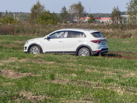 2018 Kia Rio X-Line IV, белый, 980000 рублей - вид 5