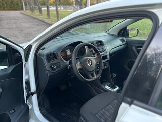 2020 Volkswagen Polo V Рестайлинг, белый, 1200000 рублей, вид 5