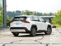 2025 Toyota RAV4 V (XA50), белый, 3950000 рублей - вид 3
