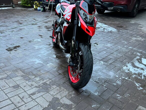 2022 Ducati Hypermotard, красный, 1430000 рублей - вид 4