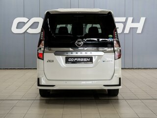 2020 Nissan Serena V (C27) Рестайлинг, белый, 2464000 рублей, вид 4