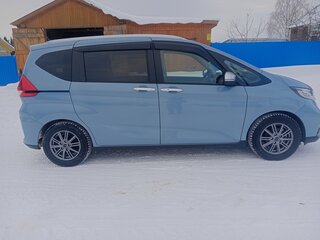 2021 Honda Freed II Рестайлинг, голубой, 2350000 рублей, вид 2