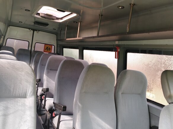 2001 Mercedes-Benz Sprinter, белый, 720000 рублей - вид 4