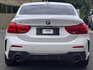 2022 BMW 1 серии 120i III (F52) Рестайлинг, белый, 1500000 рублей, вид 3