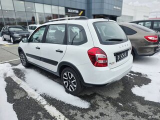 2026 Lada (ВАЗ) Granta Cross I Рестайлинг, белый, 1196000 рублей, вид 4