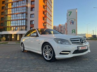 2010 Mercedes-Benz C-Класс 180 BlueEFFICIENCY III (W204), чёрный, 1050000 рублей, вид 2