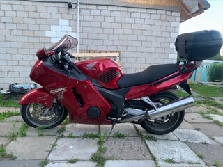 1999 Honda CBR 1100 XX, красный, 363043 рублей, вид 1