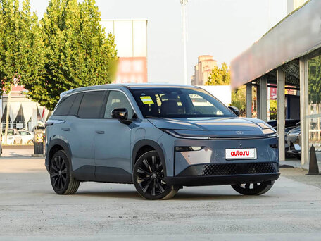 2026 Toyota bZ3X 58.3 kWh, синий, 2750000 рублей, вид 2