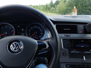 2013 Volkswagen Golf VII, серебристый, 900000 рублей, вид 4