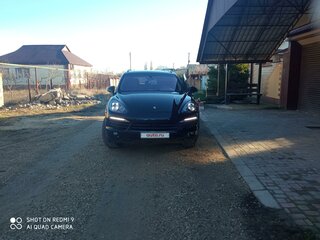 2010 Porsche Cayenne S II (958), чёрный, 2650000 рублей, вид 3