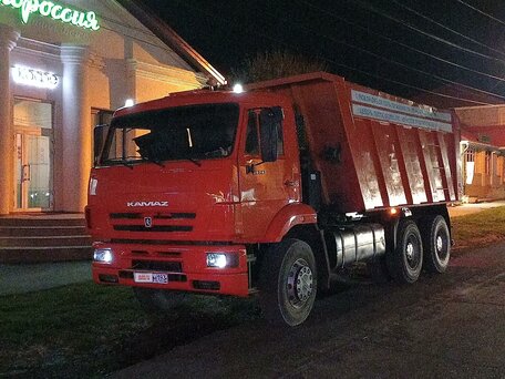 2012 КамАЗ 6520, оранжевый, 3200000 рублей, вид 4