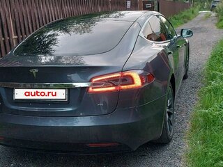 2017 Tesla Model S 75 I Рестайлинг, серый, 2650000 рублей, вид 3