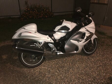 2008 Suzuki GSX 1300 R Hayabusa, белый, 800000 рублей, вид 3