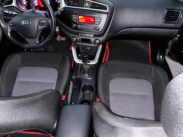2017 Kia Ceed II Рестайлинг, серый, 1490000 рублей - вид 9
