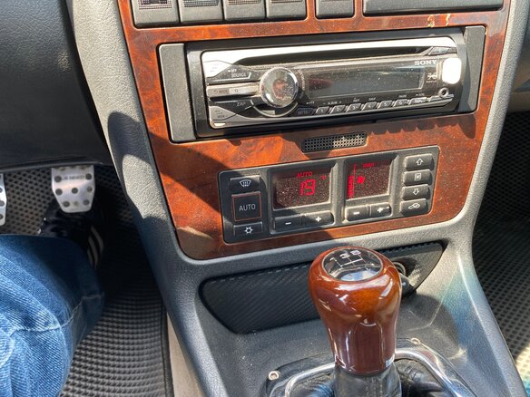 1997 Audi A4 I (B5), белый, 350000 рублей - вид 9