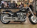 2024 Harley-Davidson Fat Boy, чёрный, 3300000 рублей - вид 3