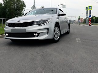 2017 Kia K5 II, серый, 1410000 рублей, вид 2