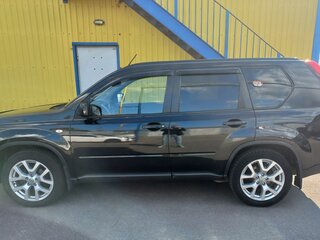 2011 Nissan X-Trail II Рестайлинг, чёрный, 999990 рублей, вид 5