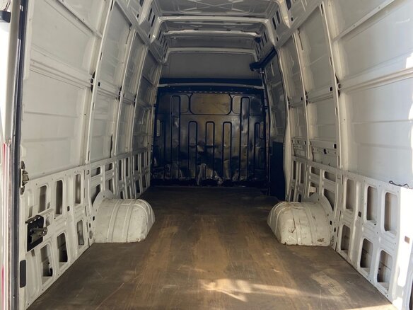 2009 Iveco Daily, белый, 2150000 рублей - вид 6