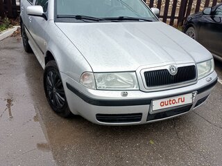 2006 Skoda Octavia I (A4) Рестайлинг, серебристый, 990000 рублей, вид 1