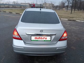 2011 Nissan Tiida I Рестайлинг, серебристый, 650000 рублей, вид 5