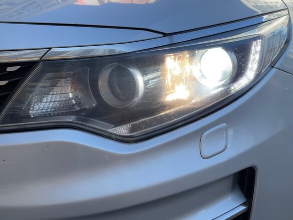 2017 Kia Optima IV, серебристый - вид 18