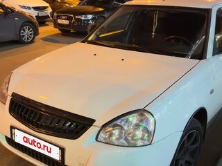 2011 Lada (ВАЗ) Priora I, белый, 260000 рублей, вид 4