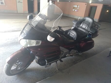 2009 Honda GL 1800 Gold Wing, пурпурный, 759855 рублей, вид 2