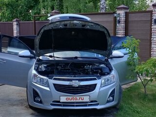 2014 Chevrolet Cruze I Рестайлинг, серебристый, 1150000 рублей, вид 5