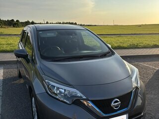 2018 Nissan Note e-Power II Рестайлинг, серый, 1300000 рублей, вид 5